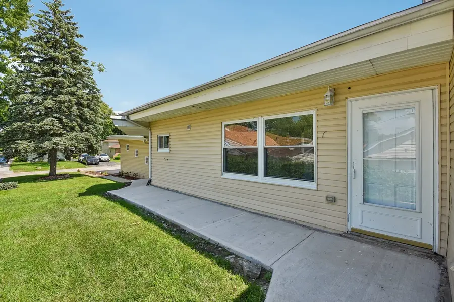Address Withheld By Seller, Hazel Crest, IL 60429 - #2