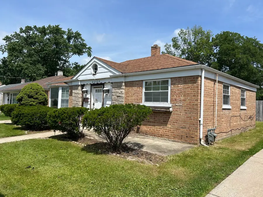 2222 Spruce Road, Homewood, IL 60430 - #3