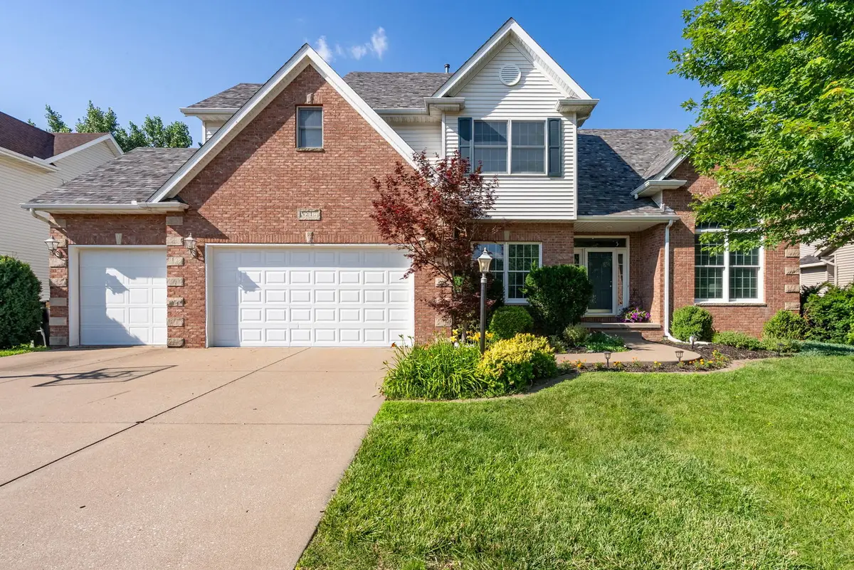 3212 Summertree Avenue, Bettendorf, IA 52722 - #1