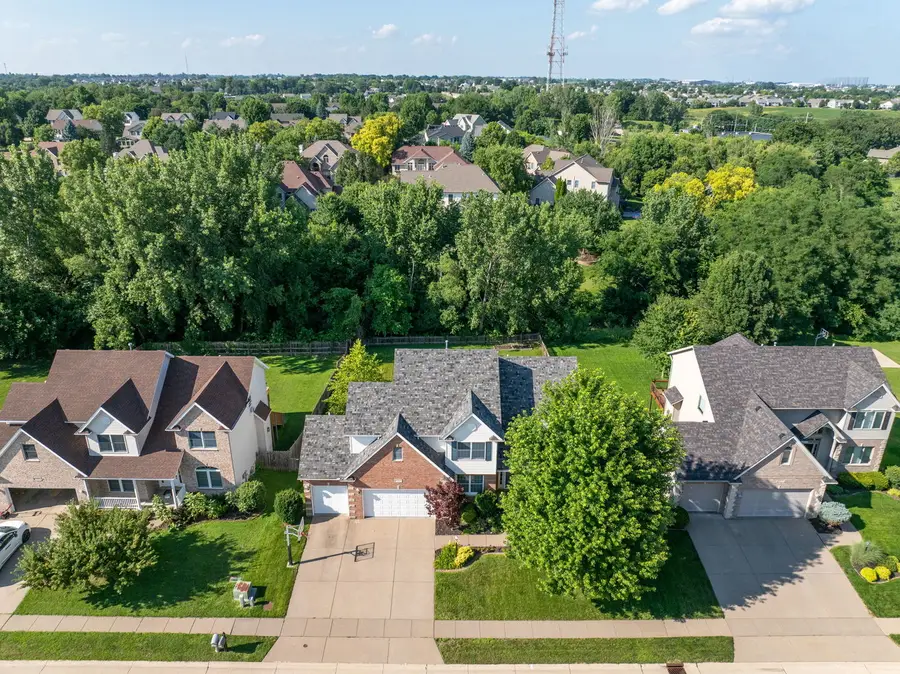 3212 Summertree Avenue, Bettendorf, IA 52722 - #3
