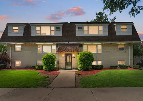 9907 W 58th Street, Countryside, IL 60525