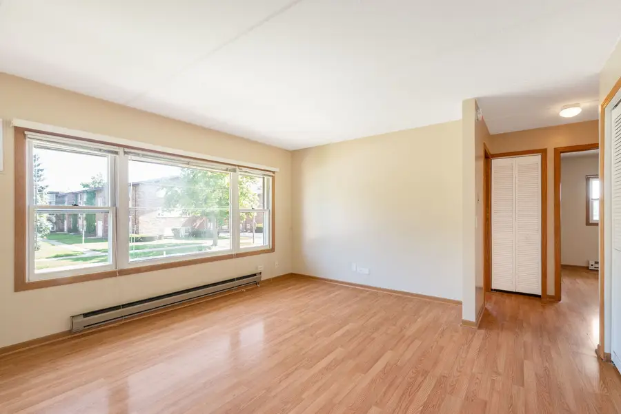 9907 W 58th Street, Countryside, IL 60525 - #3