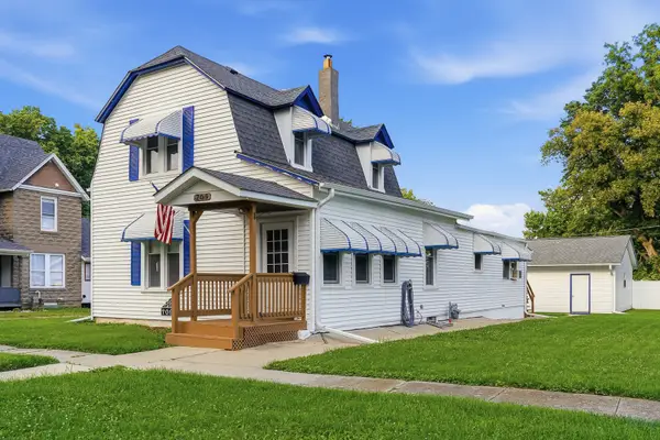 709 S 2nd Street, Oregon, IL 61061