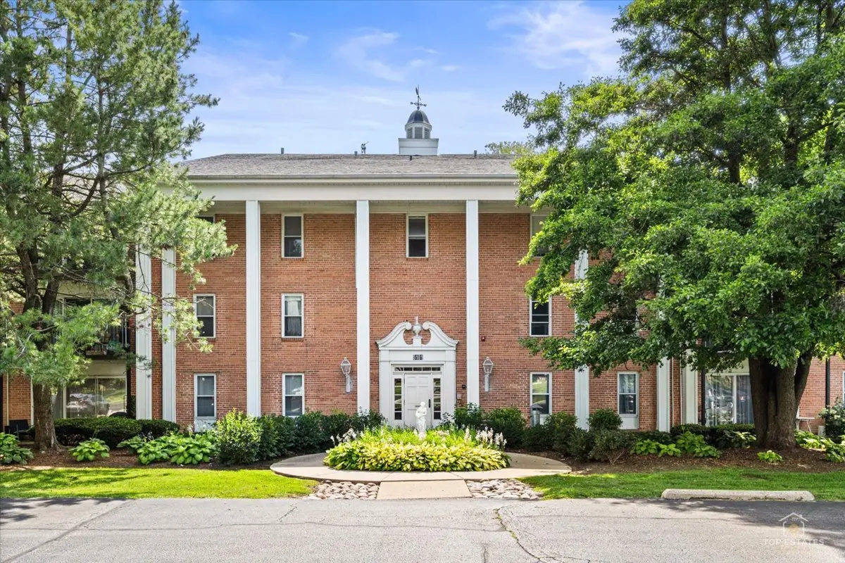 5101 Carriageway Drive #109, Rolling Meadows, IL 60008 - #1