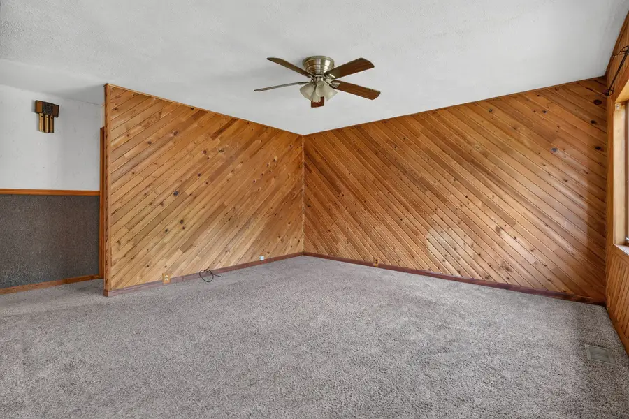 526 Laurel Avenue, Romeoville, IL 60446 - #2
