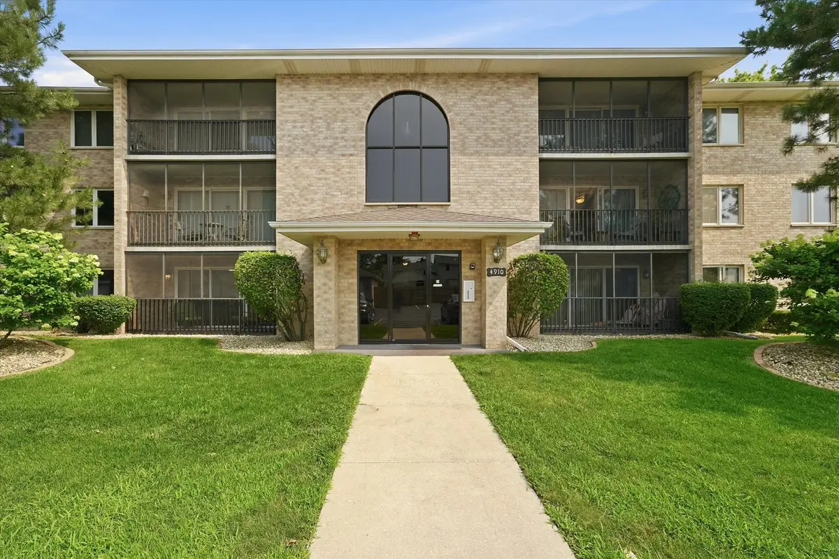 4910 134th Court #101, Crestwood, IL 60418 - #1