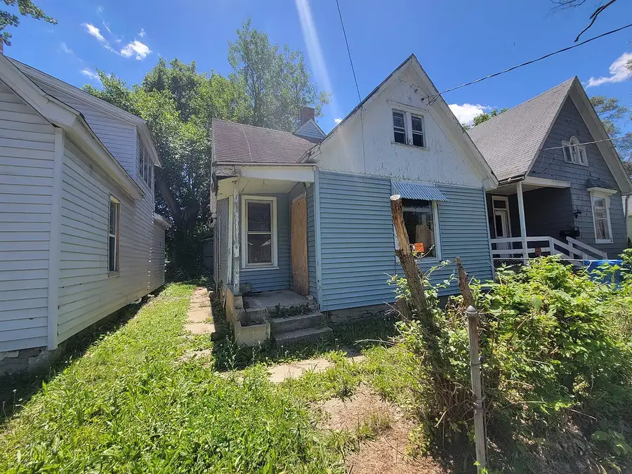 1524 W Widenham Street, Peoria, IL 61605 - #3