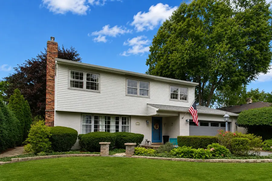 104 N Northampton Drive, Geneva, IL 60134 - #2
