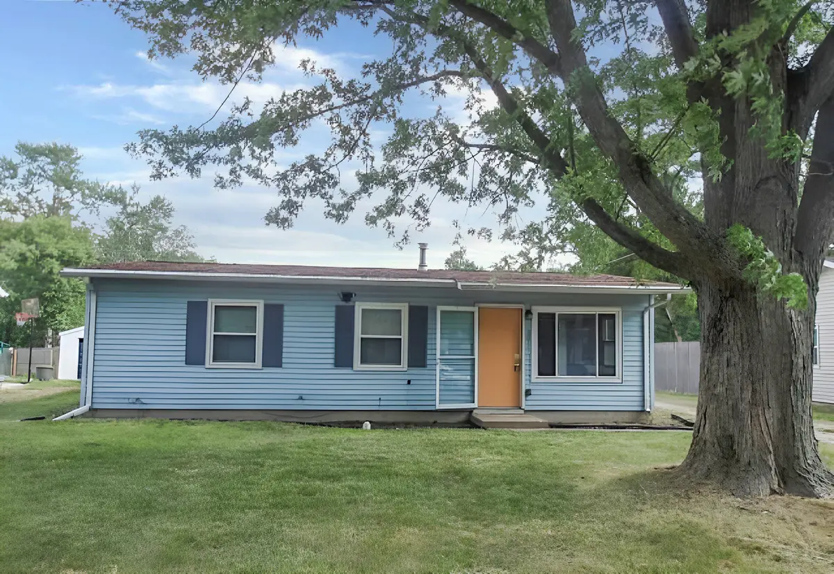 2011 Parkdale Drive, Champaign, IL 61821 - #1