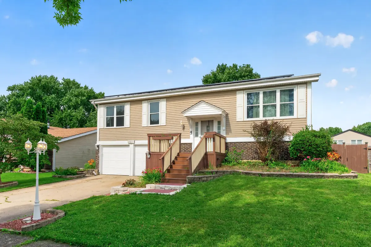 237 Windsor Drive, Bolingbrook, IL 60440 - #1