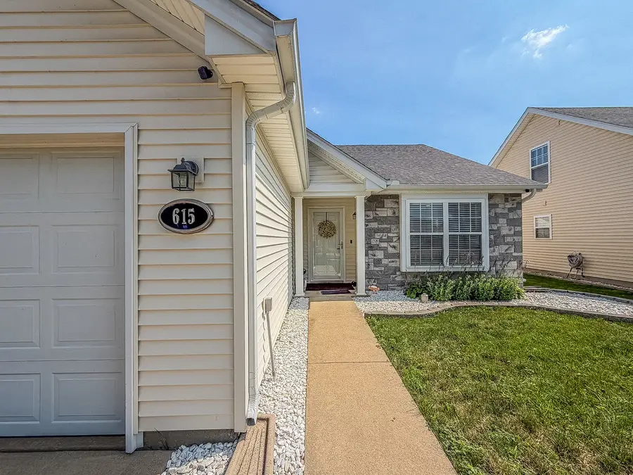 615 Corey Lane, Champaign, IL 61822 - #2