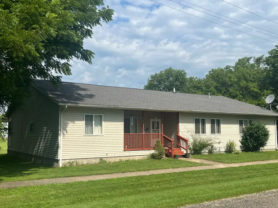 319 N 4th Street, Neponset, IL 61345 - #3
