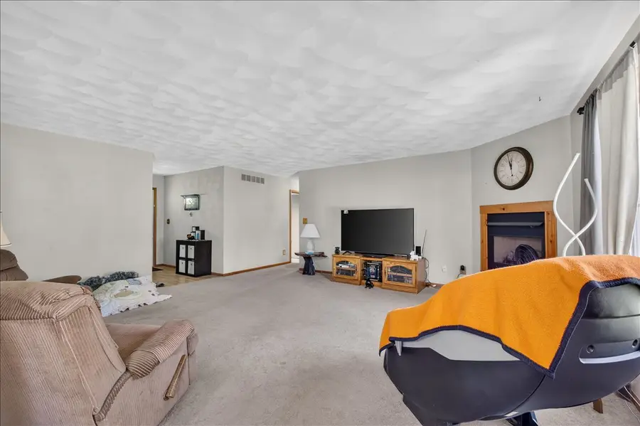 5250 Jenkins Drive, South Beloit, IL 61080 - #2