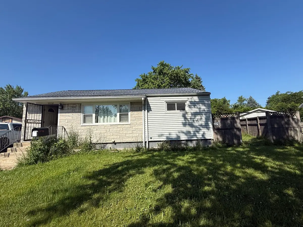 2228 Shawnee Road, Waukegan, IL 60087 - #1