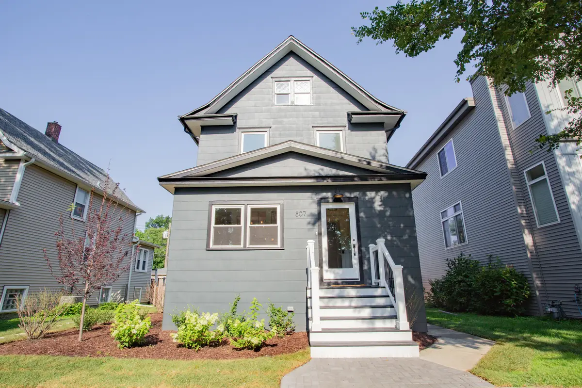 807 S Taylor Avenue, Oak Park, IL 60304 - #1