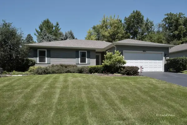 328 Panama Avenue, Hampshire, IL 60140