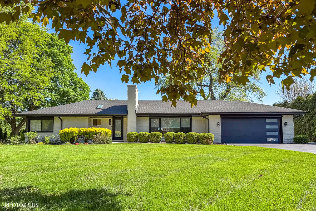 302 Goodridge Terrace, Roselle, IL 60172 - #1
