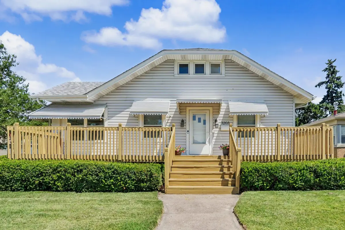 3203 18th Avenue, Rock Island, IL 61201 - #1