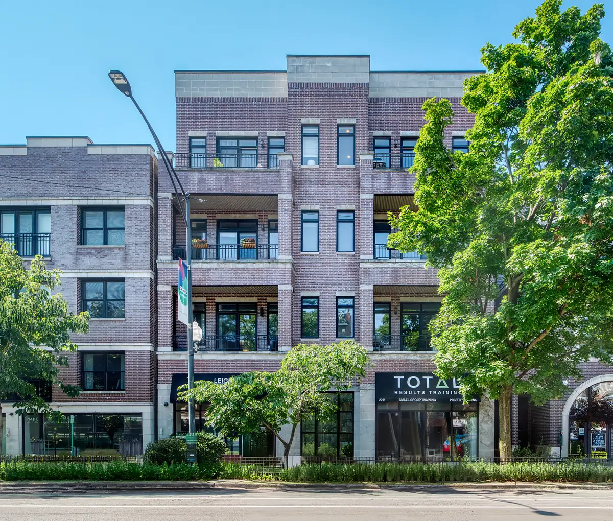 2211 W Roscoe Street #4W, Chicago, IL 60618 - #1