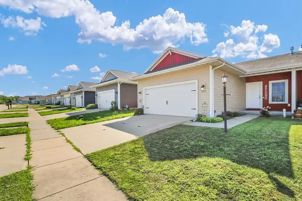 3331 Boulder Ridge Drive, Champaign, IL 61822