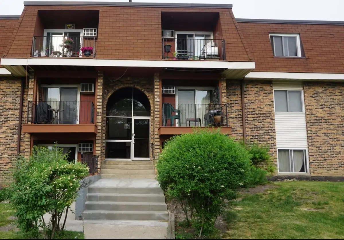 1195 Meadow Lane #114, Hoffman Estates, IL 60169 - #1