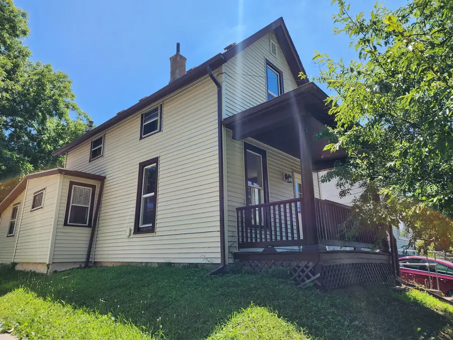 1209 Gaines Street, Davenport, IA 52804 - #3