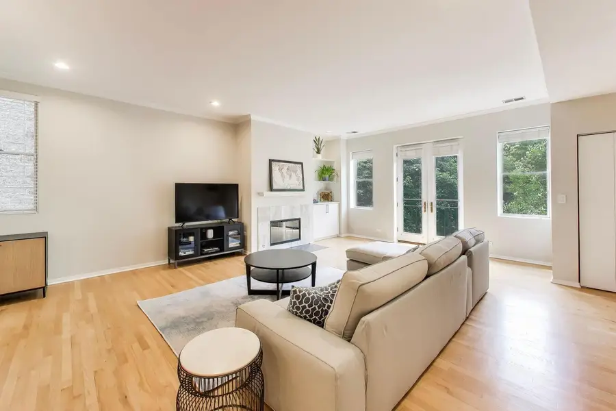 844 W Diversey Parkway #3E, Chicago, IL 60614 - #3