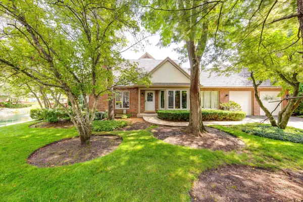 1138 Lynette Drive, Lake Forest, IL 60045