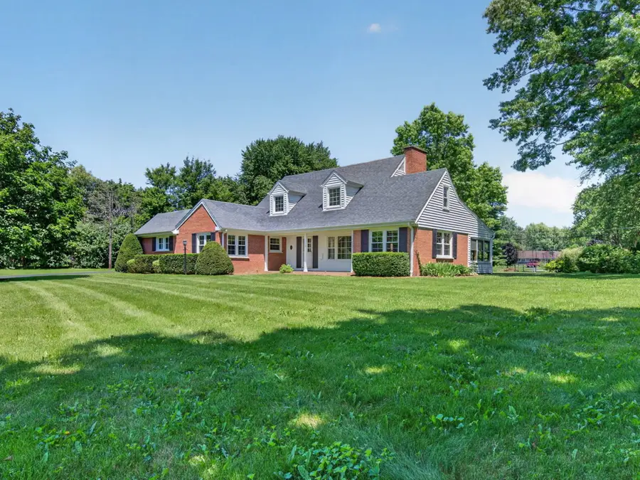 125 Grace Lane, Barrington, IL 60010 - #2