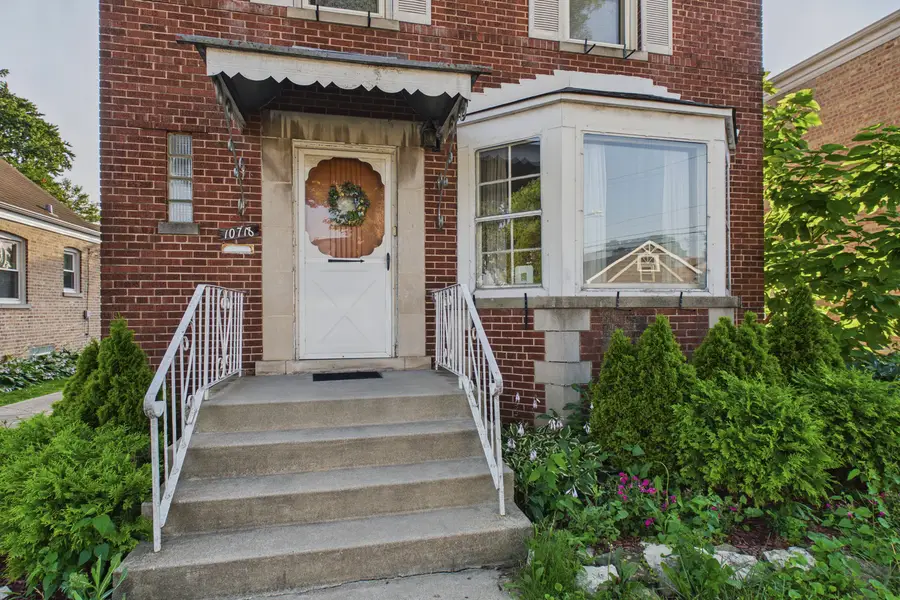 10718 S Trumbull Avenue, Chicago, IL 60655 - #3