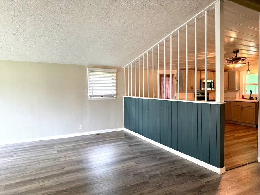 401 E Illinois Street, Marion, IL 62959 - #3