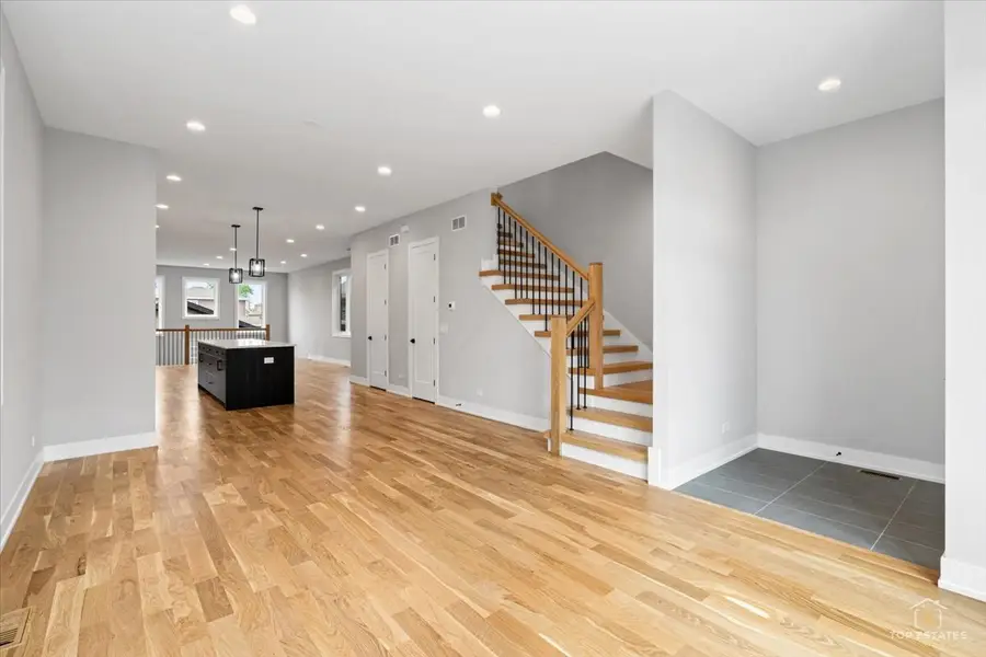 5328 S Mason Avenue, Chicago, IL 60638 - #2
