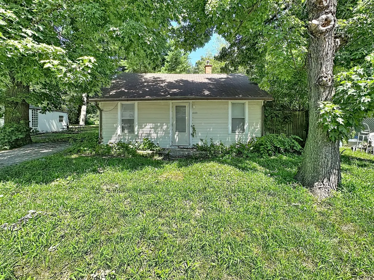 4009 6th Street, Rock Island, IL 61201 - #1