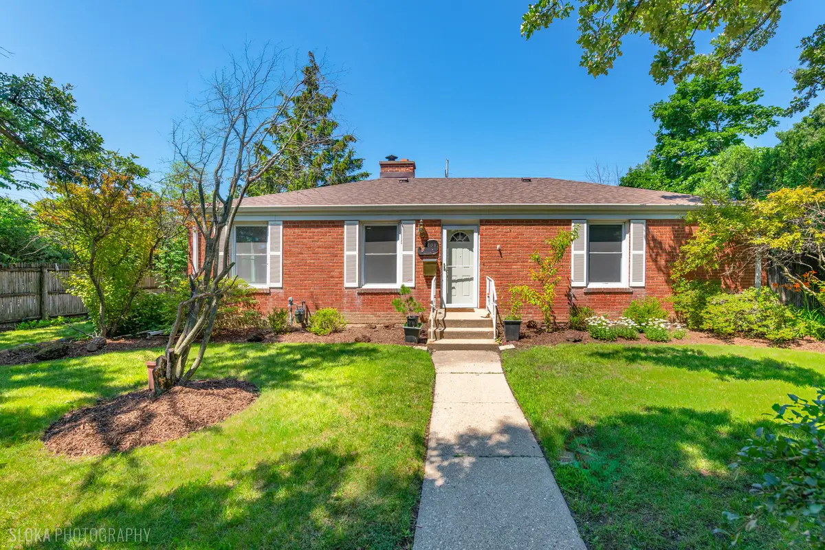 600 Garfield Avenue, Lake Bluff, IL 60044 - #1