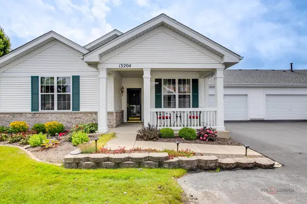 13204 W Sheffield Lane, Beach Park, IL 60083