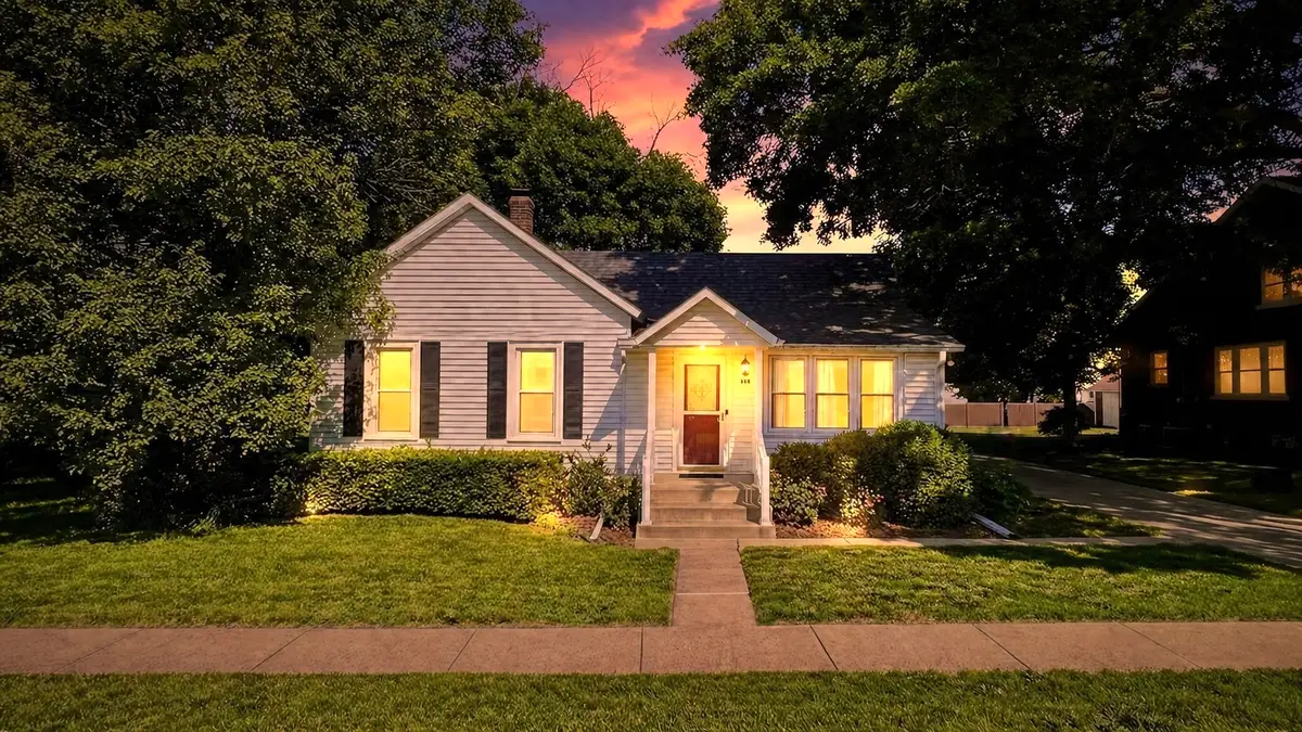 313 N 3rd Avenue, Morton, IL 61550 - #1
