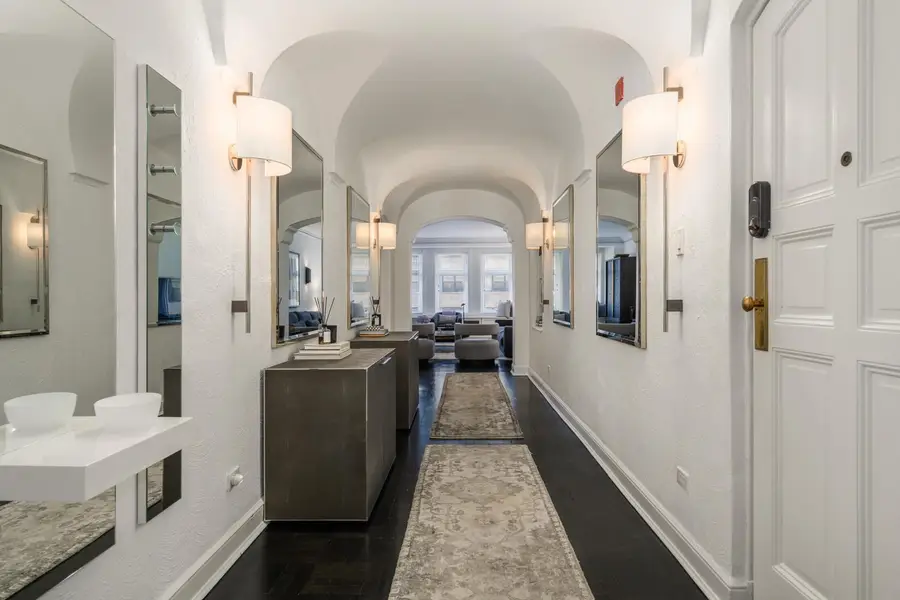222 E Chestnut Street #11B, Chicago, IL 60611 - #3