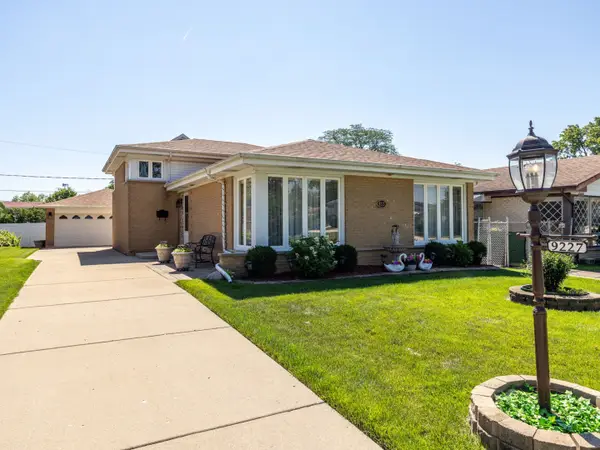 9227 Merrill Avenue, Morton Grove, IL 60053