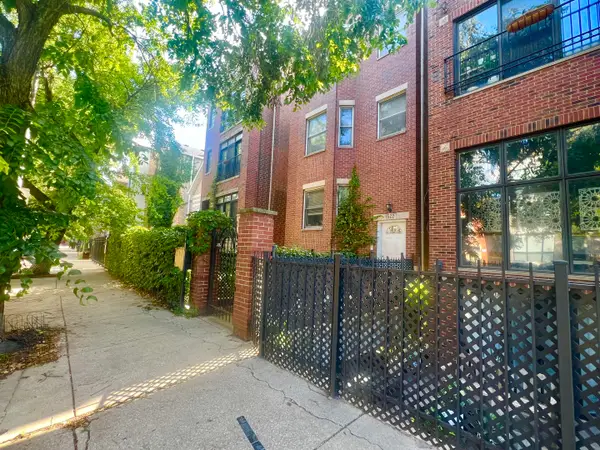 1522 N Bosworth Avenue #2, Chicago, IL 60642