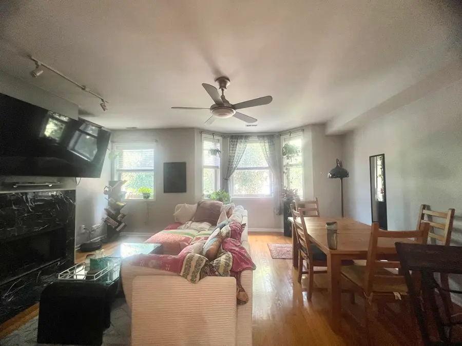 1522 N Bosworth Avenue #2, Chicago, IL 60642 - #3