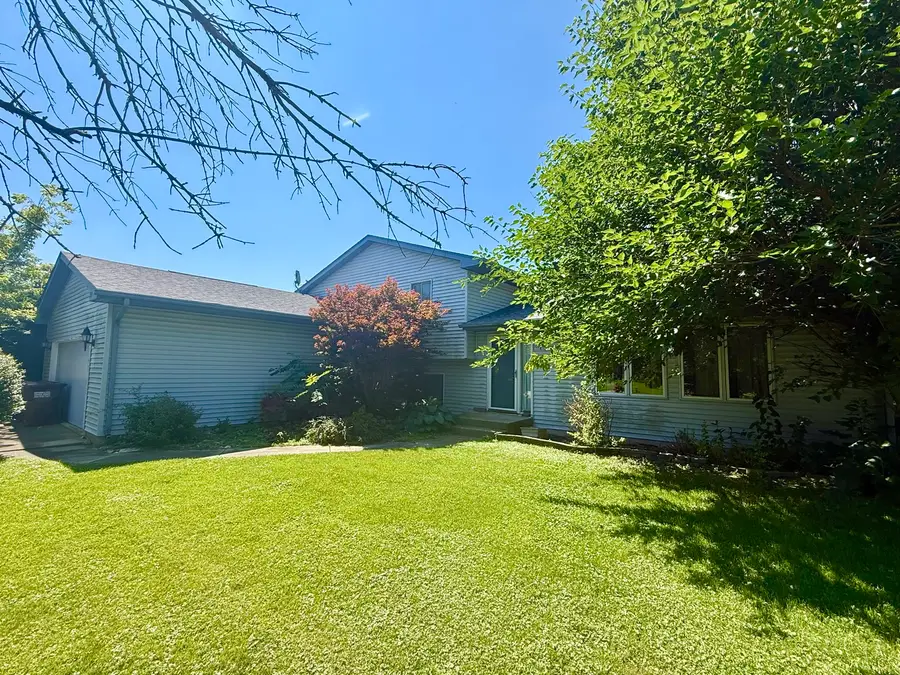 269 Brookside Drive, Paw Paw, IL 61353 - #2