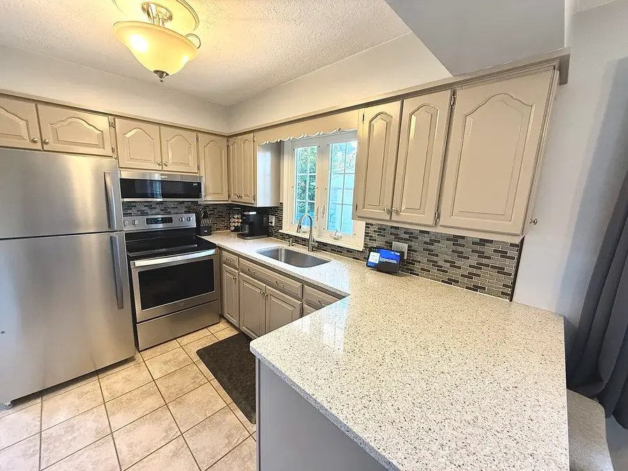 446 34th Avenue, East Moline, IL 61244 - #2