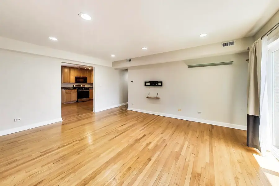 717 Seward Street #3E, Evanston, IL 60202 - #3
