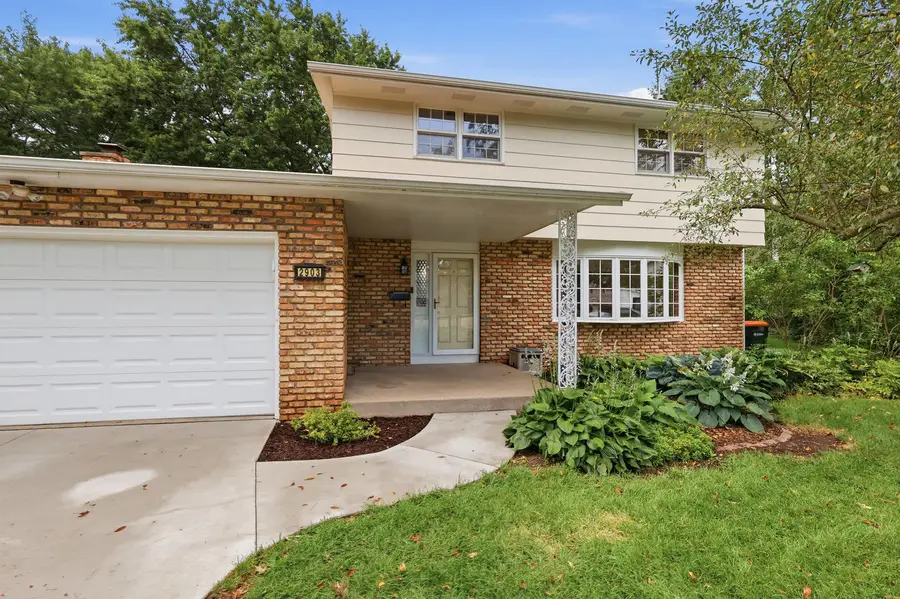 2903 Woodland Court, Davenport, IA 52803 - #3