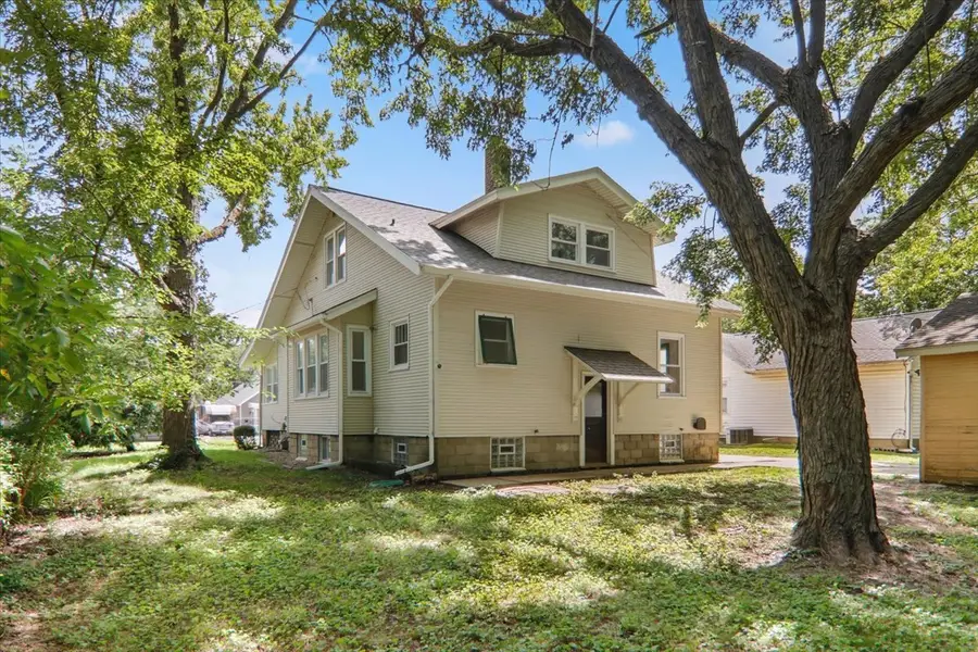708 Dale Street, Normal, IL 61761 - #2