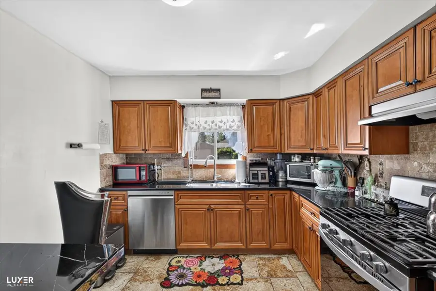 600 W Bob O Link Road, Mount Prospect, IL 60056 - #3