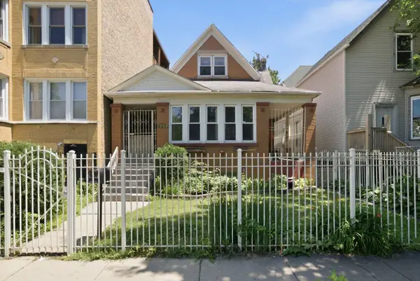 2223 N Kimball Avenue, Chicago, IL 60647