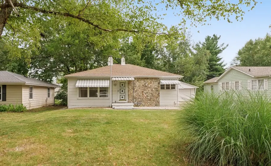 705 Dover Place, Champaign, IL 61820 - #3