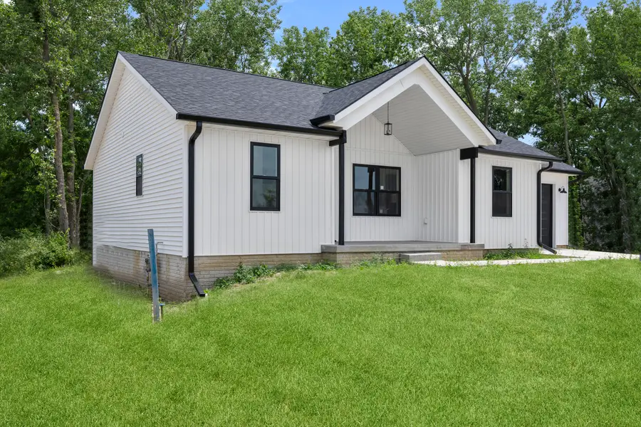 813 Williams Way, Carbon Cliff, IL 61239 - #3