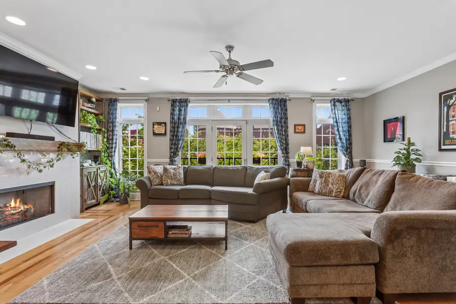 4124 N Lincoln Avenue #3, Chicago, IL 60618 - #2